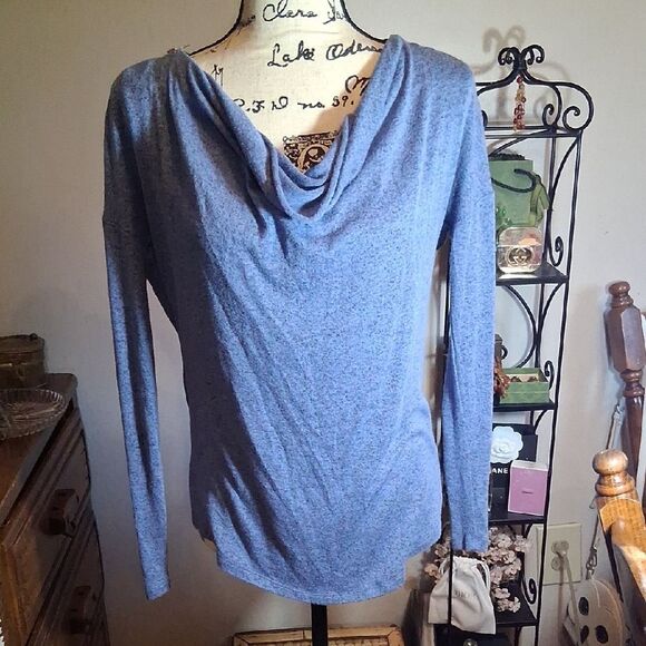 Carmen Marc Valvo Blue Cowlneck Top Zipper Detail Size XS - Picture 1 of 10
